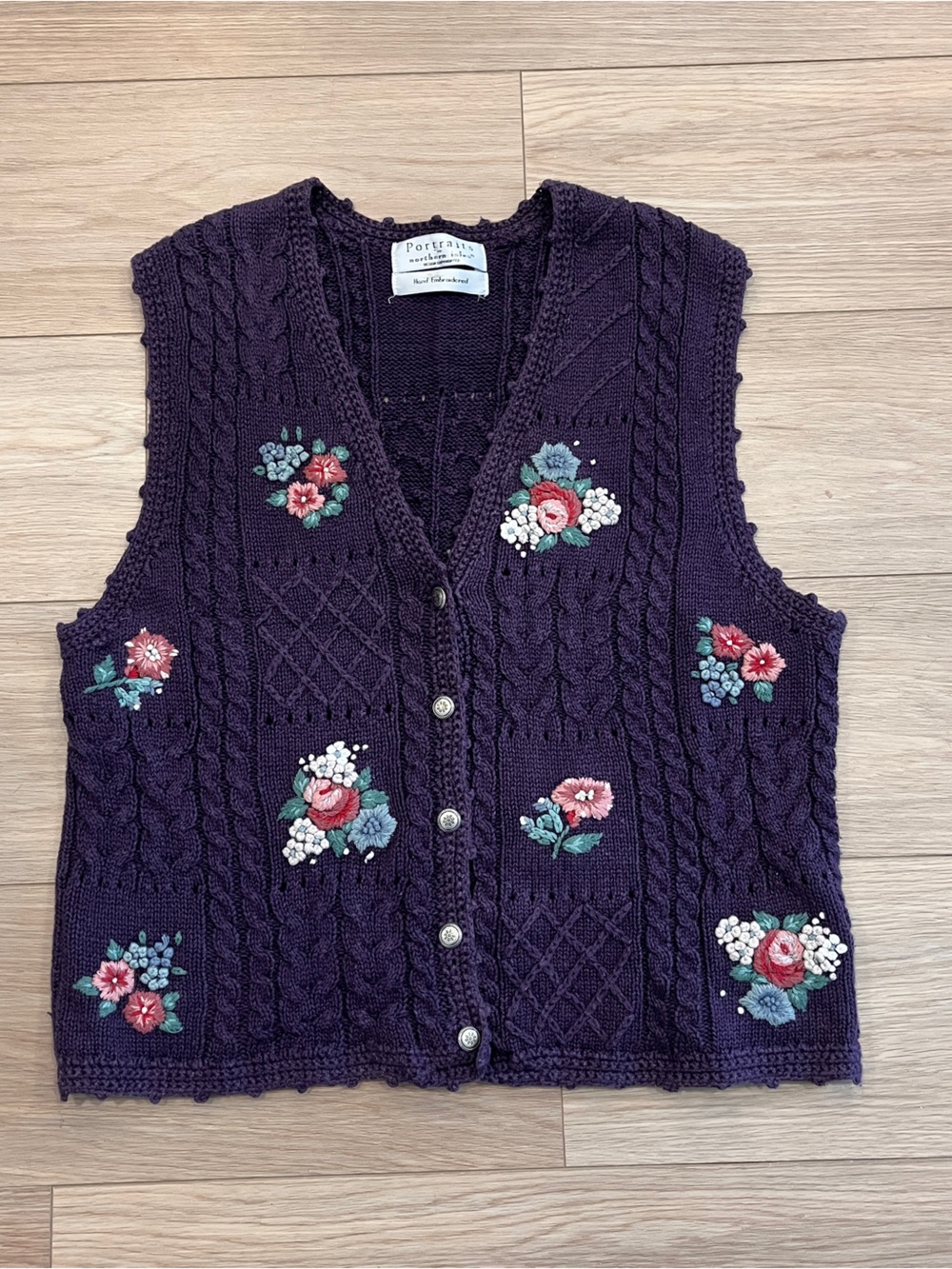 Vintage Hand Embroidered Purple Floral Cable Knit Sweater Vest Women M Cottage